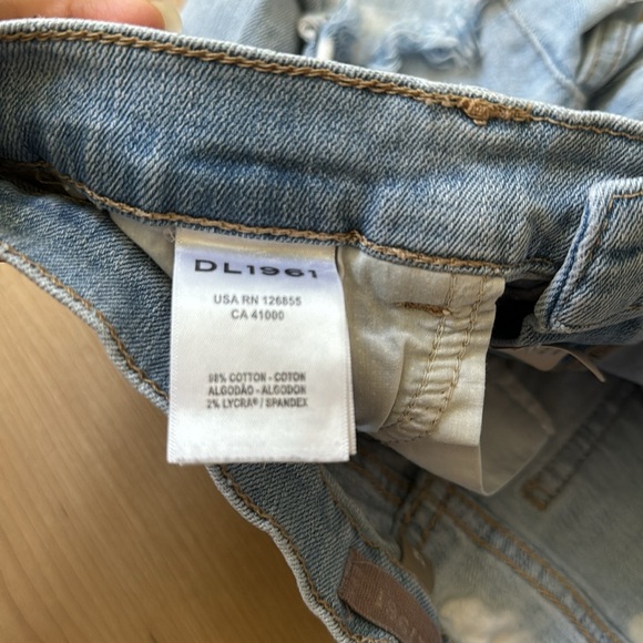 DL1961 Girls Lucy Short in Turquoise Wash Size 14 - Picture 4 of 7